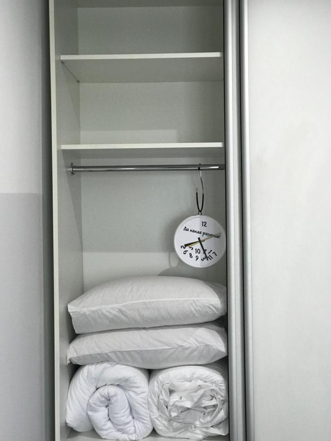 Art Apartment Jitomir Exterior foto